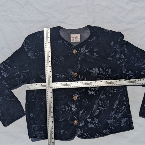 Vintage Tan Jay Velvet Style Set - Velvet Floral Detail + Gold Buttons - Size 14 - Picture 5 of 12